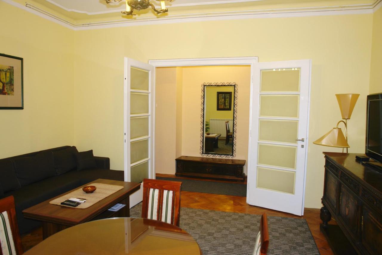 Apartment Tasmajdan เบลเกรด ภายนอก รูปภาพ